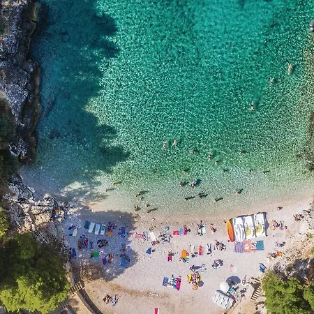 2 Bedroom Amazing In *