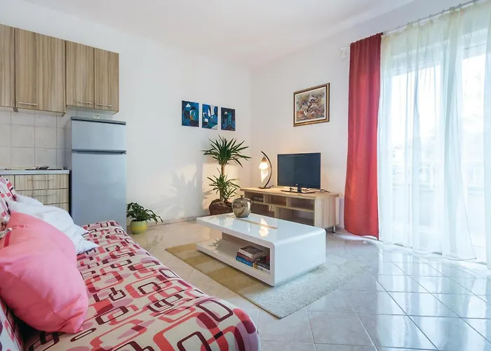 2 Bedroom Amazing In *