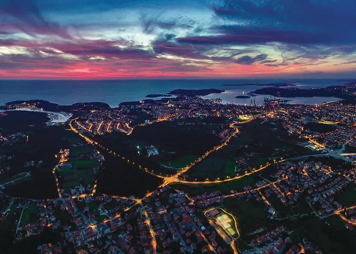 2 Bedroom Amazing In Appartamento *